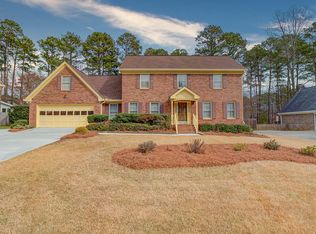 798 Brentway Ct, Lilburn, GA 30047
