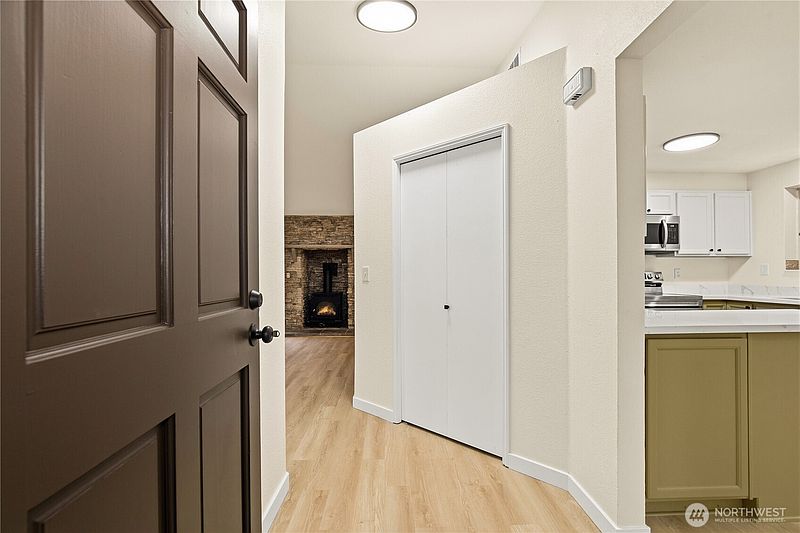 3rd image of 22607 SE 273rd Street