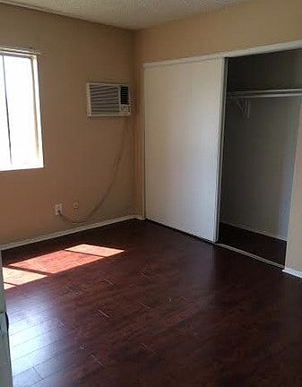 4th image of 15825 Saticoy St APT 25