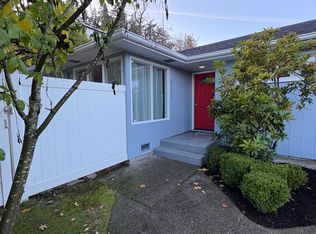 21745 Willamette Dr, West Linn, OR 97068