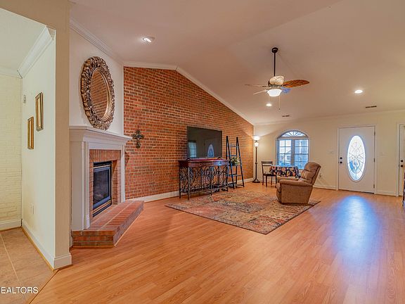 5th image of 5007 Fairgrounds Pl #A