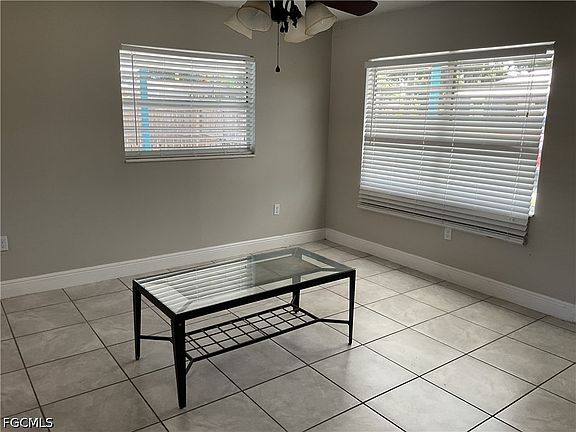2nd image of 2912 Dudley Dr
