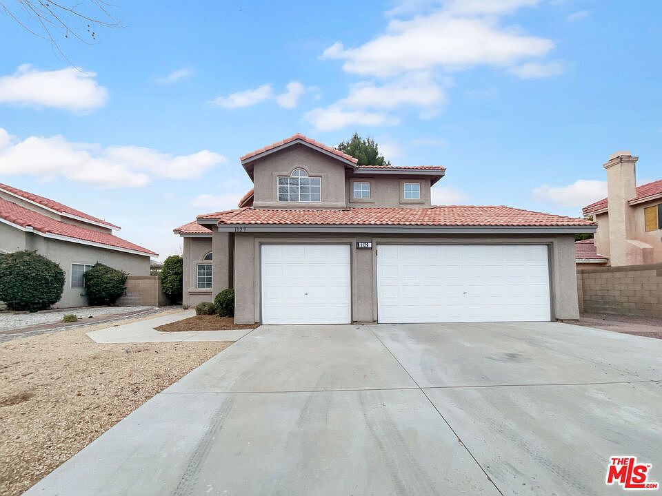 1st image of 1129 Amorosa Dr