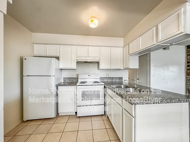 5501 Keoncrest Cir #1 — Photo 2