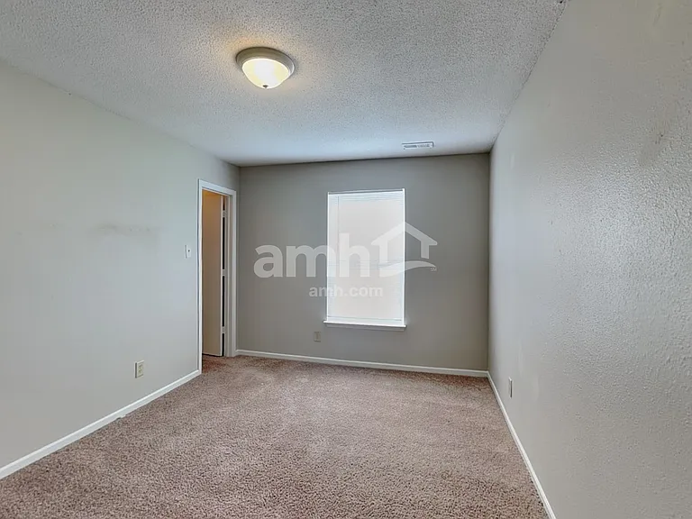 10296 Kings Gap Way — Photo 25