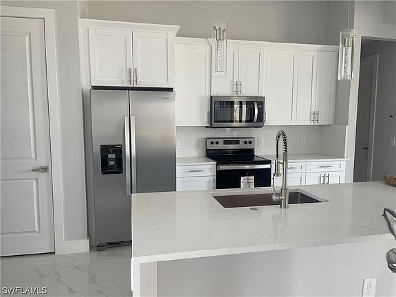 2nd image of 1911 El Dorado Blvd N