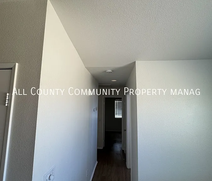 58439 Palisade Dr #B — Photo 8