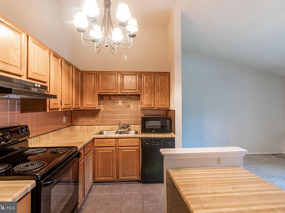 3rd image of 12209 Peach Crest Dr #903-M
