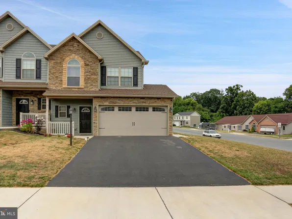 418 Tritle Ave, Waynesboro, PA 17268
