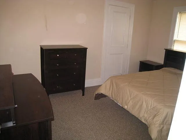 4 bed, 1200 sqft, $495 — Photo 4