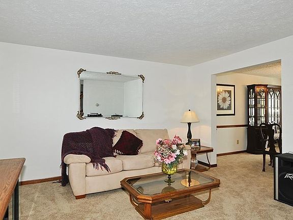 4th image of 9484 Hadway Dr