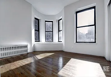 Rented by Urbane Brokerage