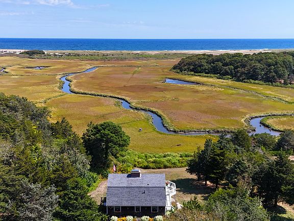 2nd image of 43 Old Duck Hole Road