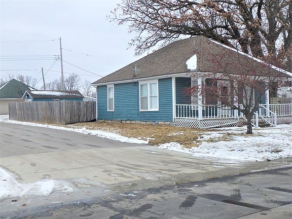 4th image of 1112 S Porter St