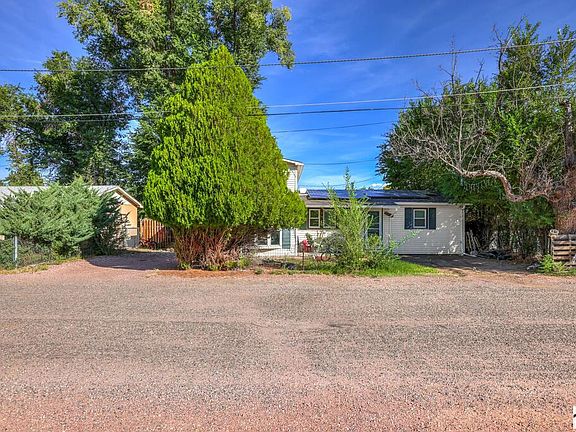 3rd image of 1316 Reed Ln