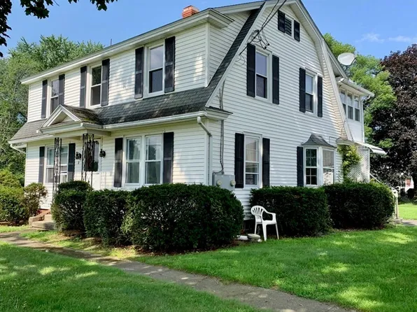 2 East St #1, Hadley, MA 01035