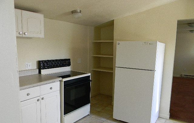 1st image of 676 Ahsay St APT 4