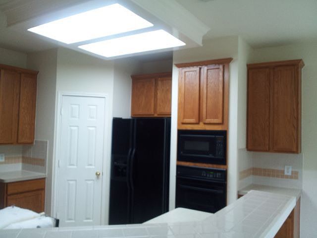 1st image of 4006 Stonehurst Dr