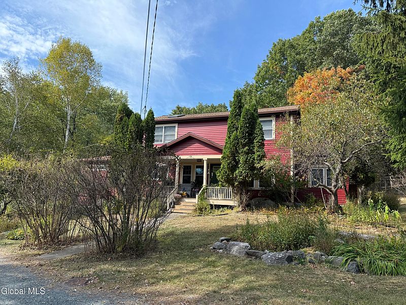 2nd image of 15 Bullis Drive
