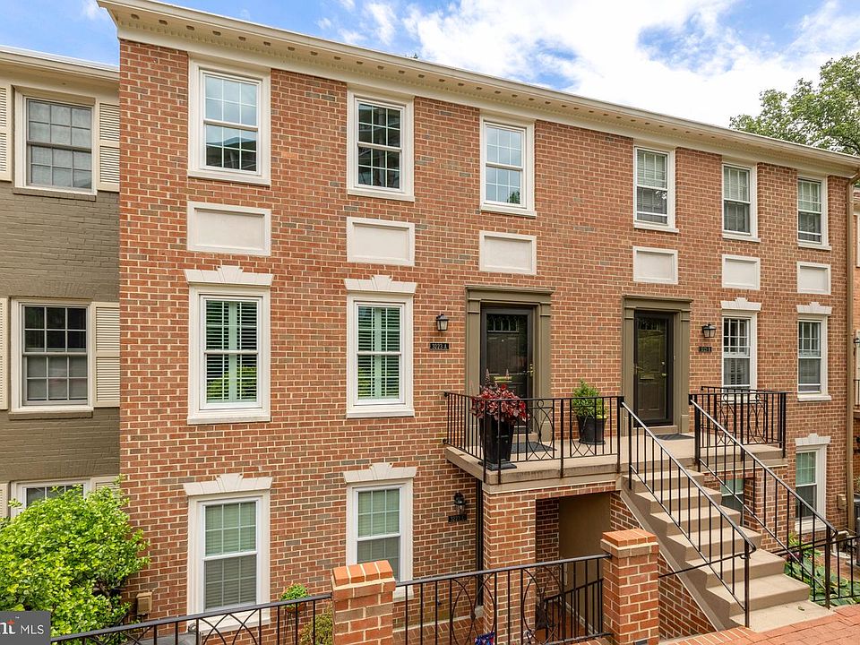 1st image of 3223 Sutton Pl NW APT A