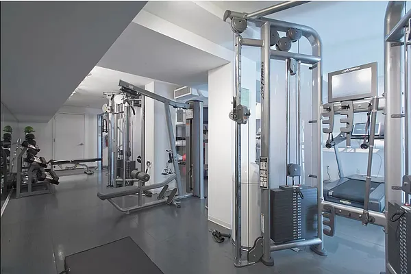 Rented by Miriam Izsak Realty  LLC | media 10