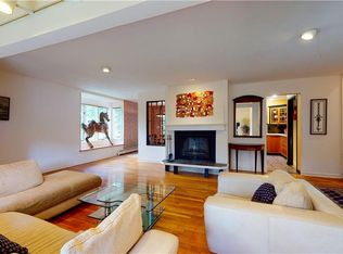 160 Bennetts Farm Rd, Ridgefield, CT 06877