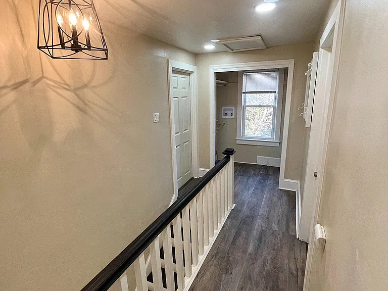 321 Union Ave — Photo 9