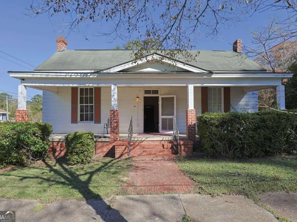 100 Minor Ave, Montezuma, GA 31063
