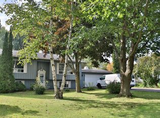 39 Hobbs Rd, Plattsburgh, NY 12901