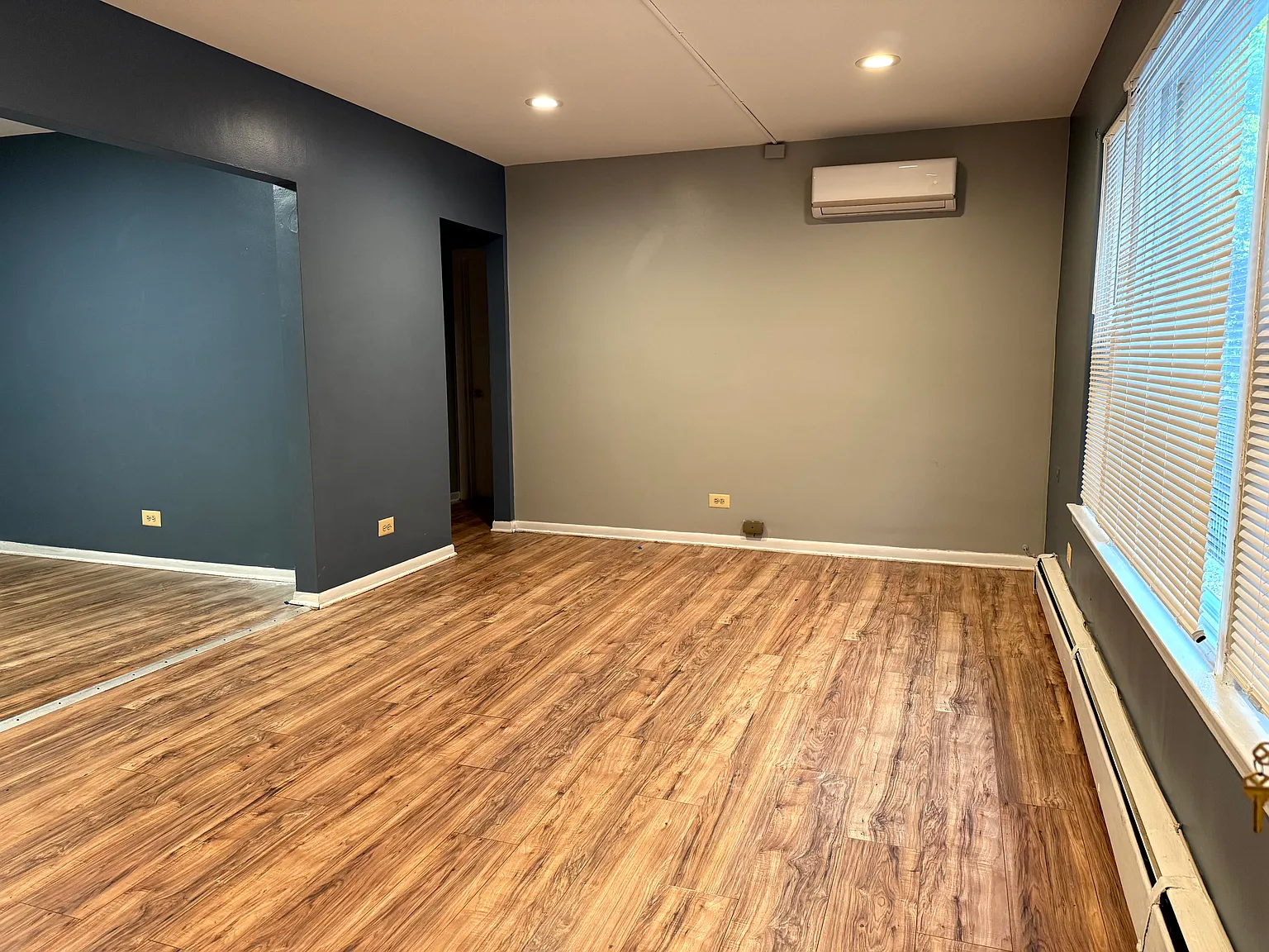 1727 W North Shore Ave — Photo 2