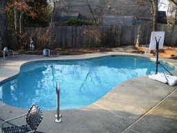 4th image of 641 Oakledge Dr