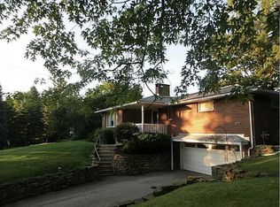 201 Field Club Ridge Rd, Pittsburgh, PA 15238
