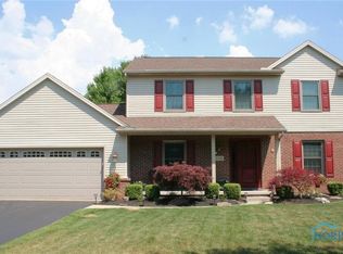 2236 Deerpointe Dr, Toledo, OH 43617