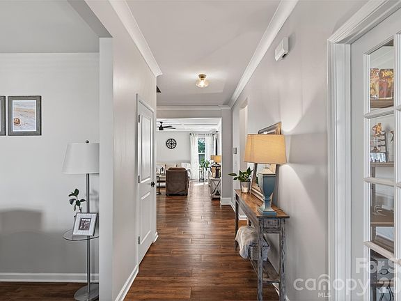 3rd image of 2331 Balting Glass Dr