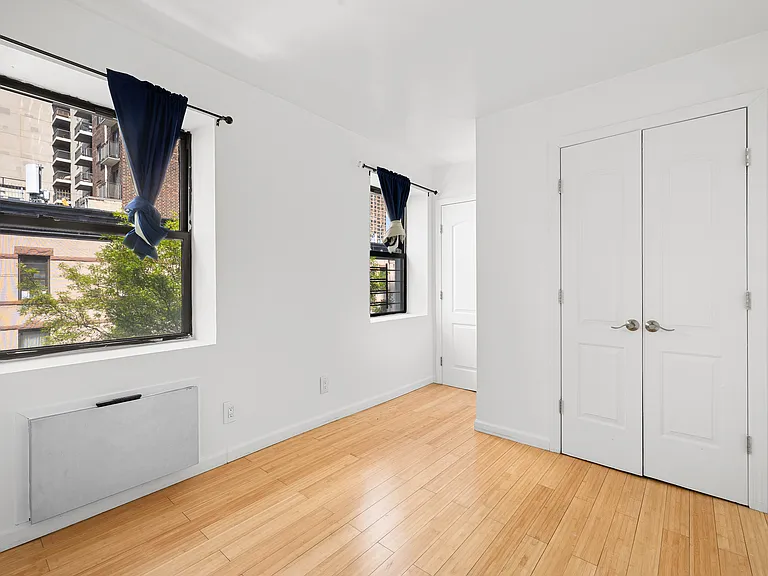 340 E 90th St #6B — Photo 4