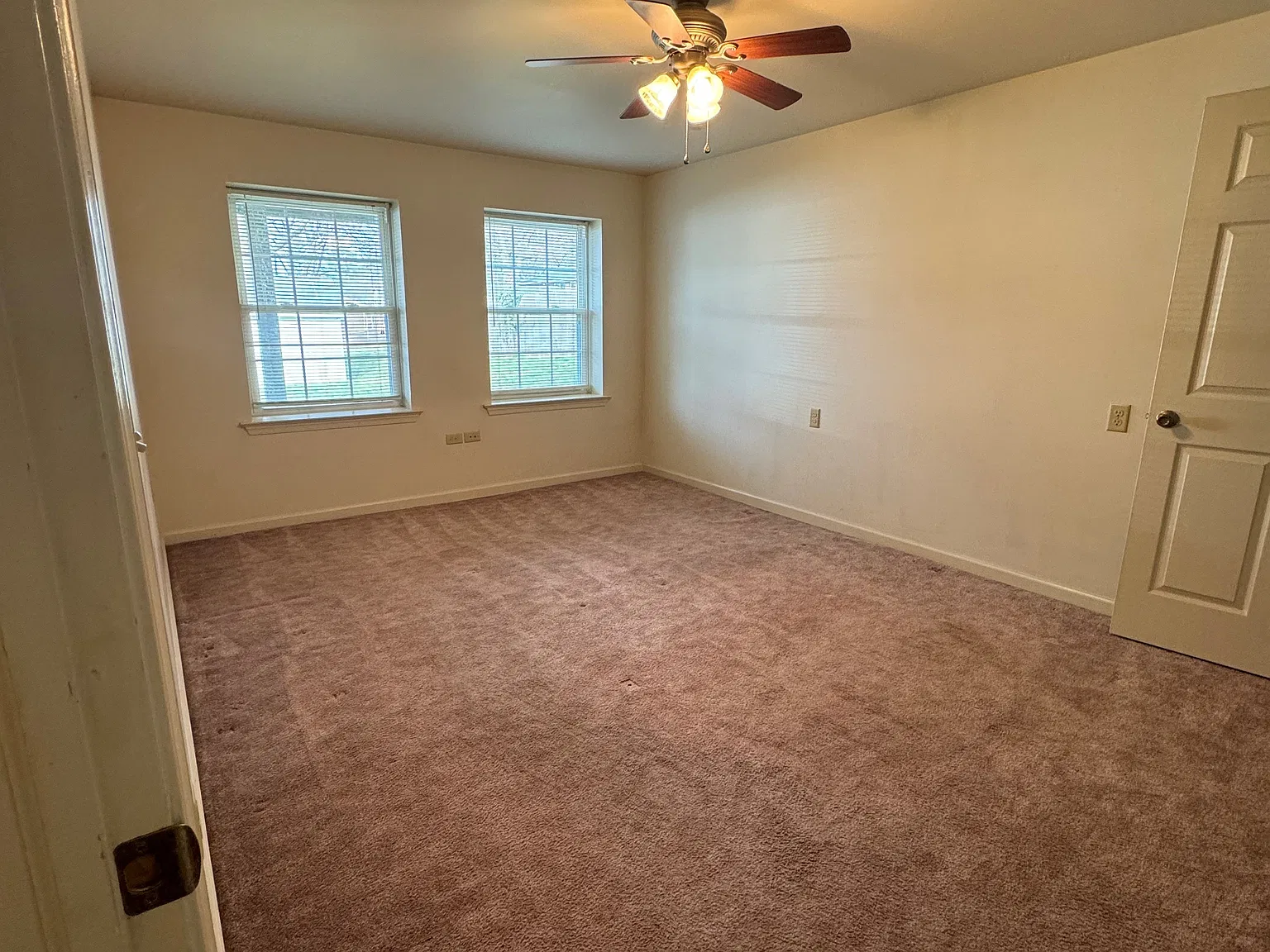 1711 Lincoln Highway, Lancaster | Many Utilities Included — Photo 4