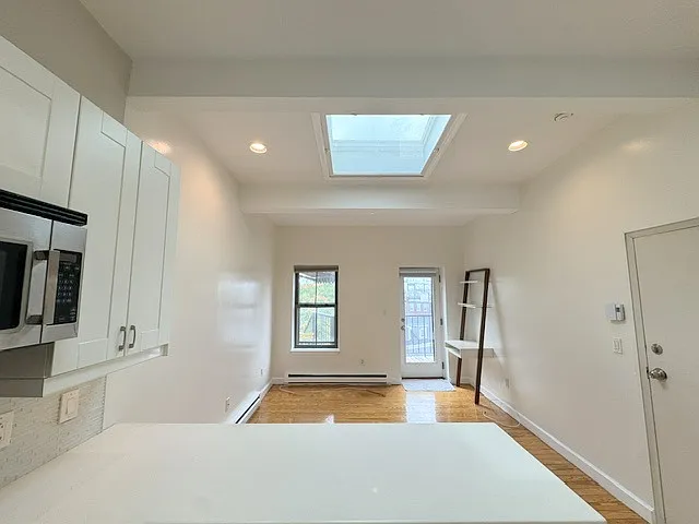 38 Williams St #38D — Photo 4