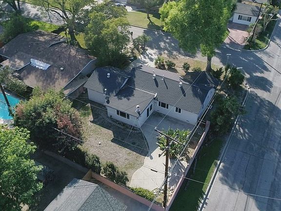4th image of 334 N Yaleton Ave