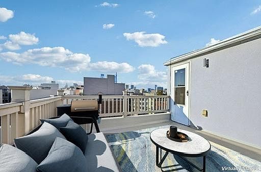 1st image of 837 N 16th St APT 4