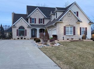 1308 Heatherdowns Dr, Defiance, OH 43512