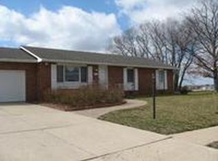 675 Fairlawn Dr, Circleville, OH 43113