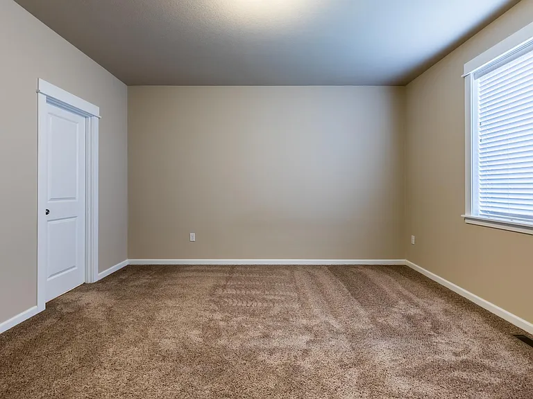 35611 Valley View Dr — Photo 9