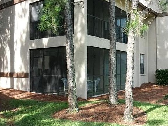 5th image of 137 Lindsay Ln #1