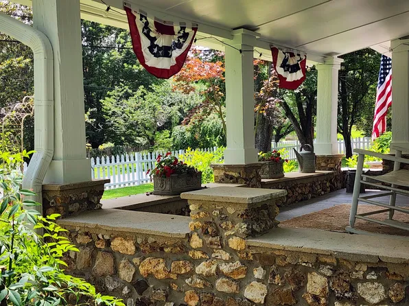 401 Edison St, Menlo, GA 30731