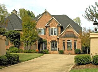 2314 Flintwood Ln, Charlotte, NC 28226