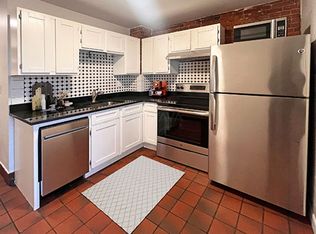 8 Cross St #6, Somerville, MA 02145