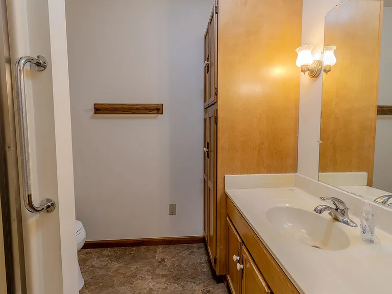 3332 Tibbets Dr — Photo 17