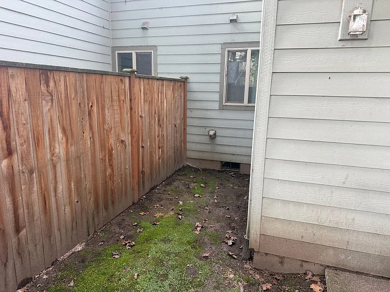 4084 Aden Pl NE — Photo 41