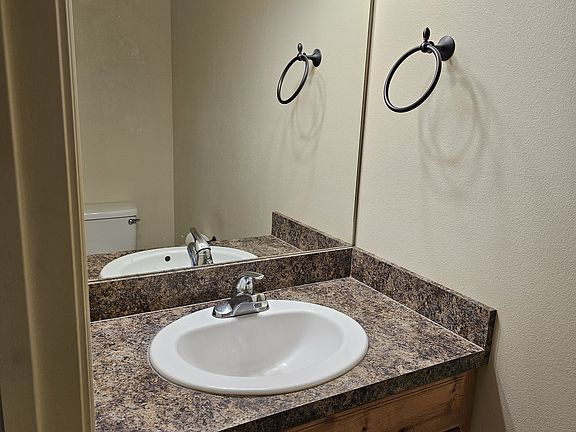 5th image of 2495 S Eagle Dr #2495