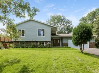 5555 Angus Ave, Inver Grove Heights, MN 55077